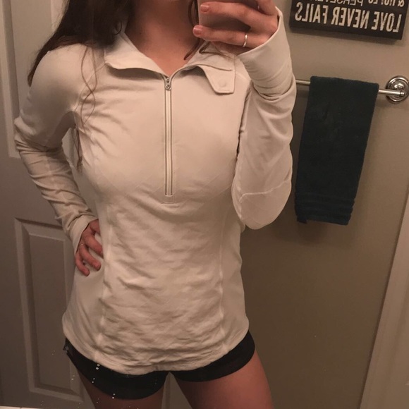 Lululemon jacket - Picture 5 of 5